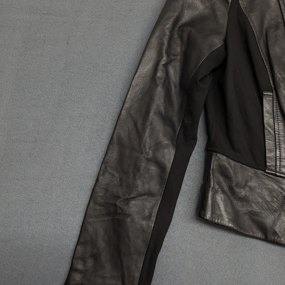 Vakko Black Women's Leather Jacket Size Medium - Picture 3 of 12